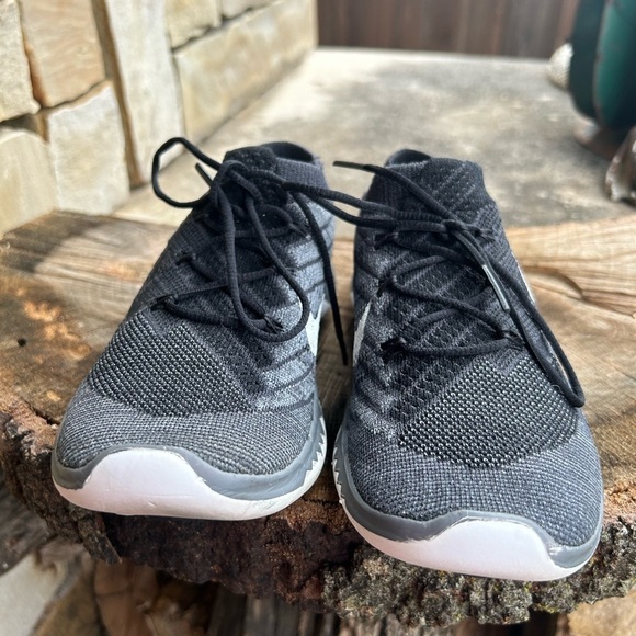 Nike Barefoot Ride black & gray Knit RUNNING Sneaker Sz-6.   J - Picture 5 of 8